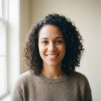 Portrait of Maya Thornton, the example lead.